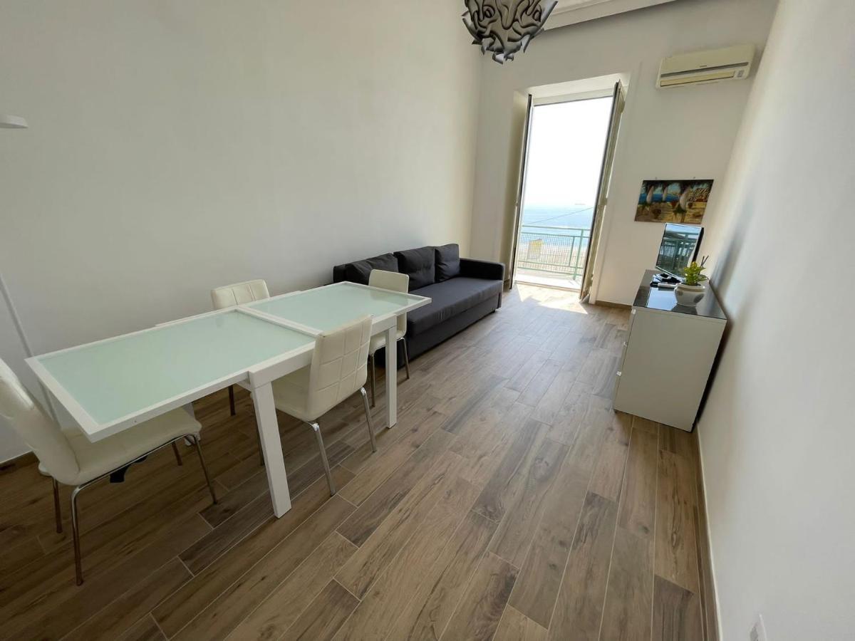 Appartement Posillipo 336 *